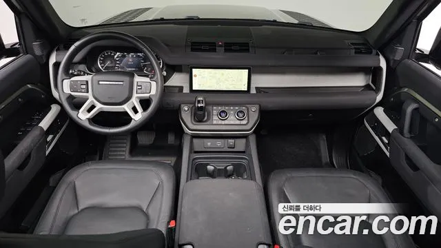 Land Rover Defender 2023