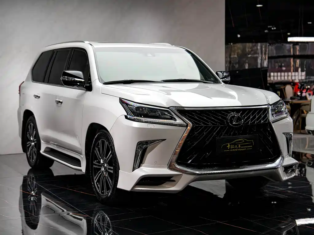 Lexus LX 2020