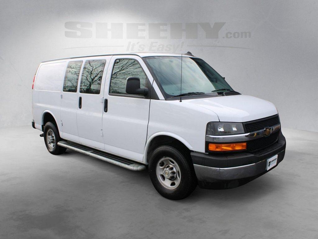 Chevrolet Express 2024