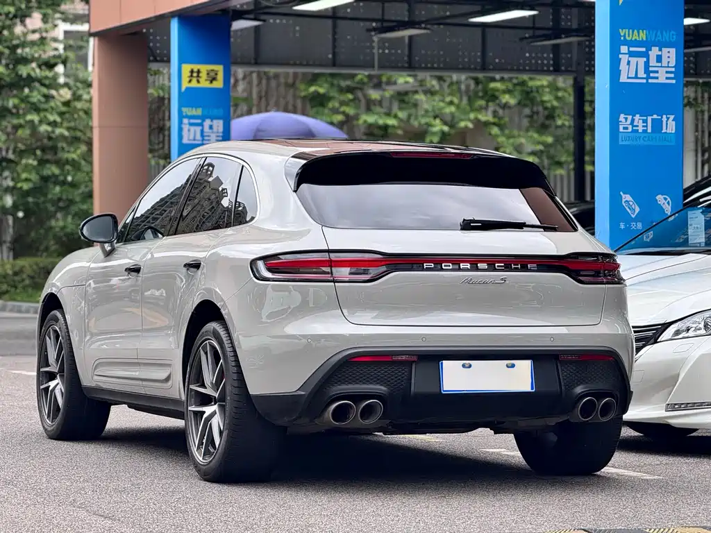 Porsche Macan 2023