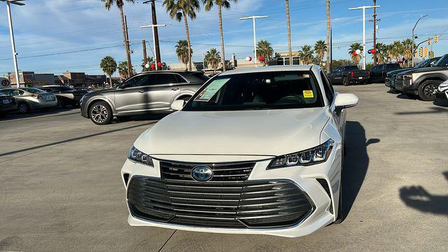 Toyota Avalon 2021