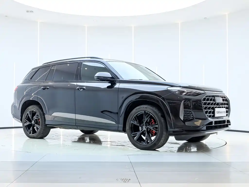 Audi Q6 2024