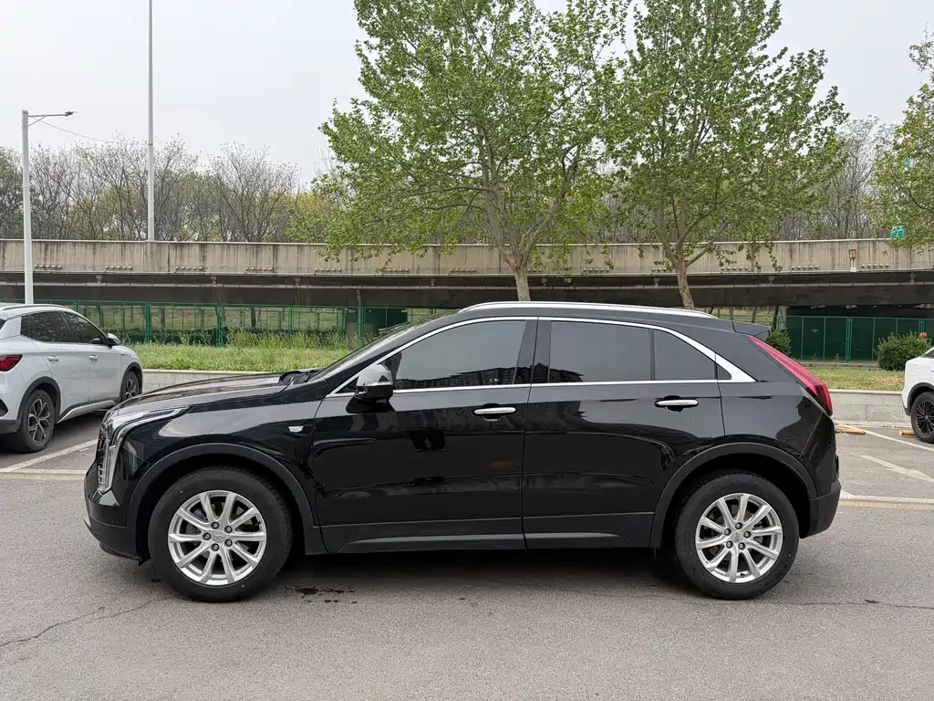 Cadillac XT4 2021