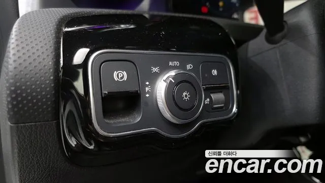 Mercedes-Benz CLA 2022