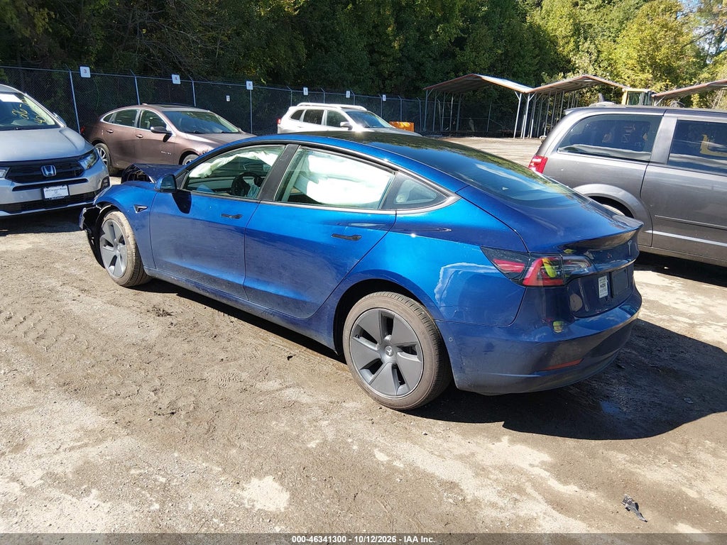Tesla Model 3 2022