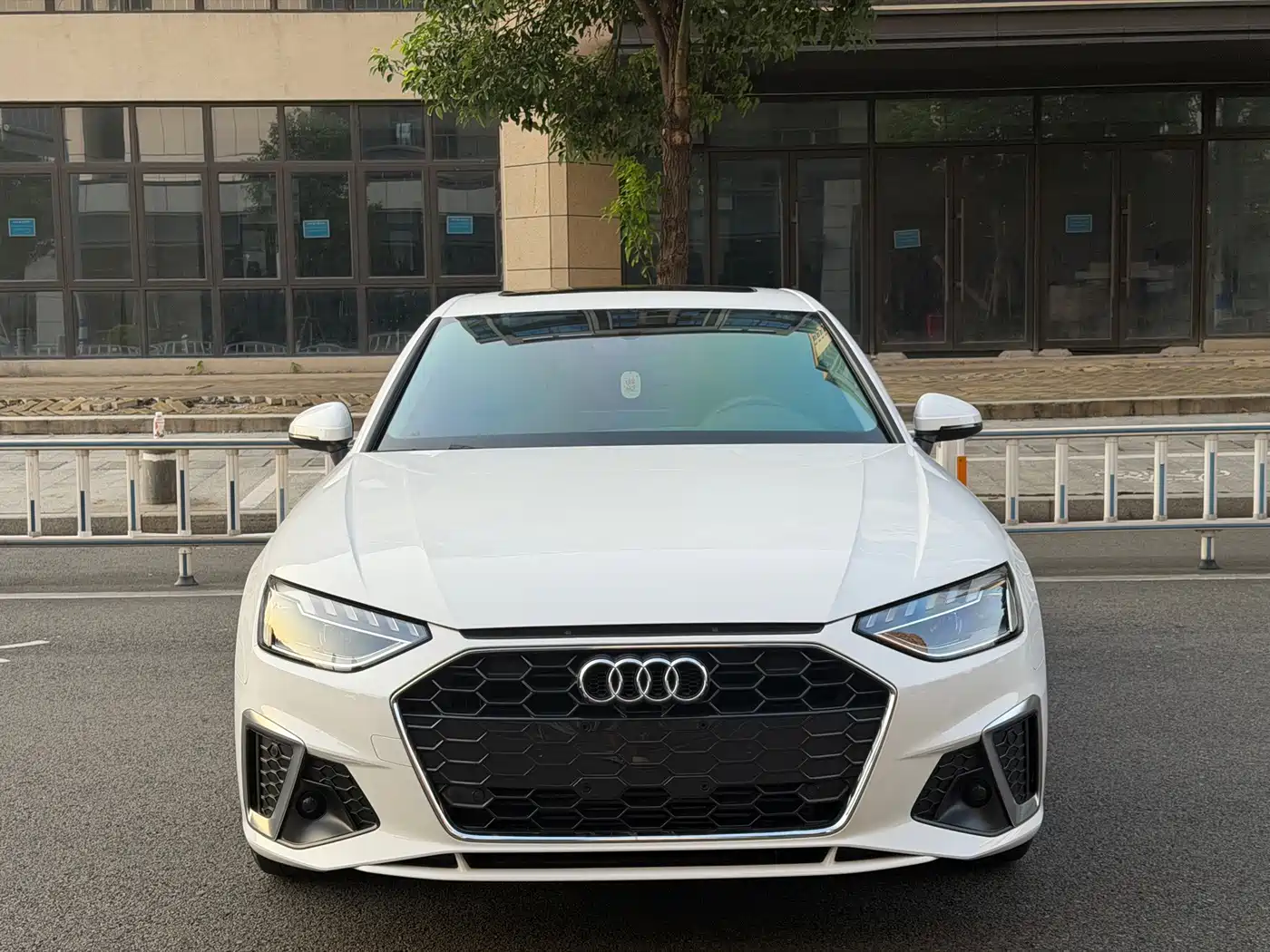 Audi A4 2023
