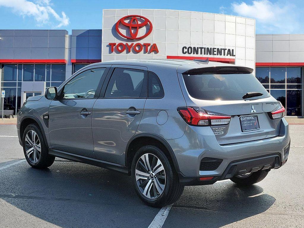 Mitsubishi Outlander Sport 2024