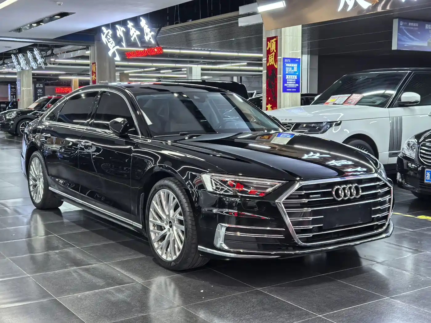 Audi A8 2022