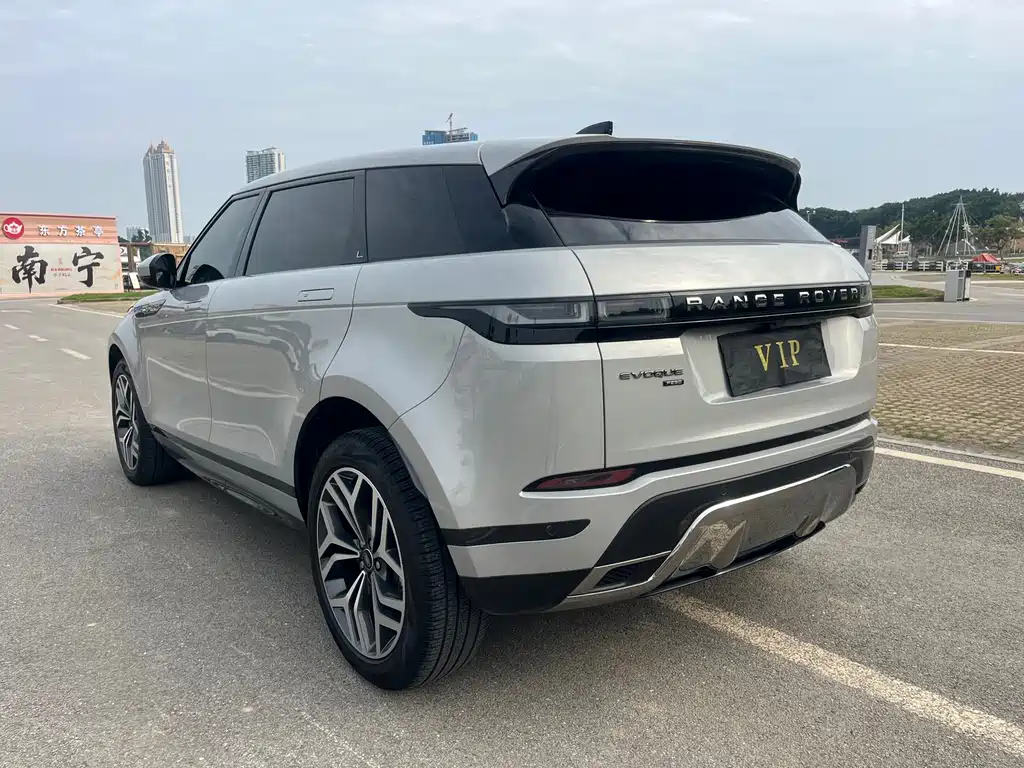 Land Rover Range Rover Evoque 2024