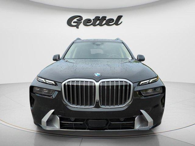 BMW X7 2025