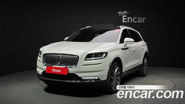Lincoln Nautilus 2022