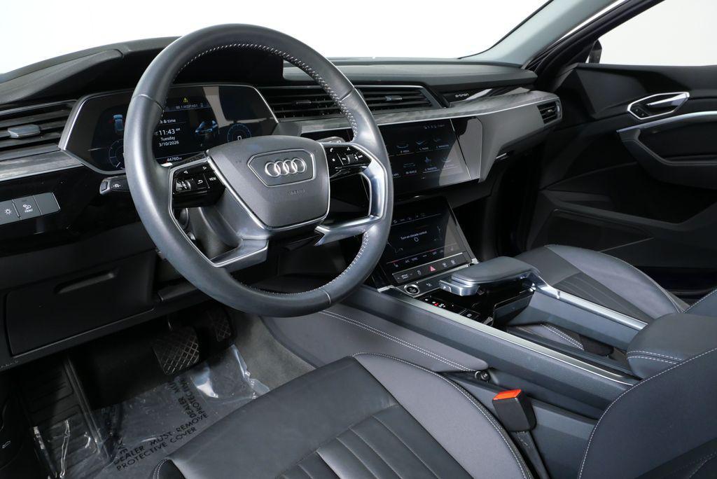 Audi e-tron 2021