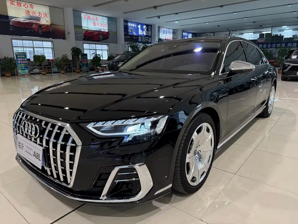 Audi A8 2023