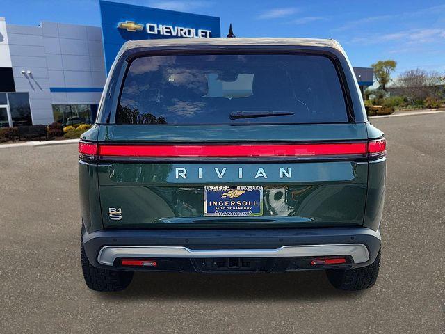 Rivian R1S 2023