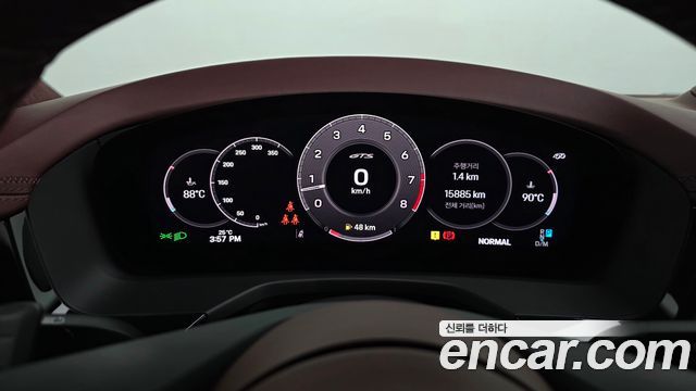 Porsche Panamera 2025