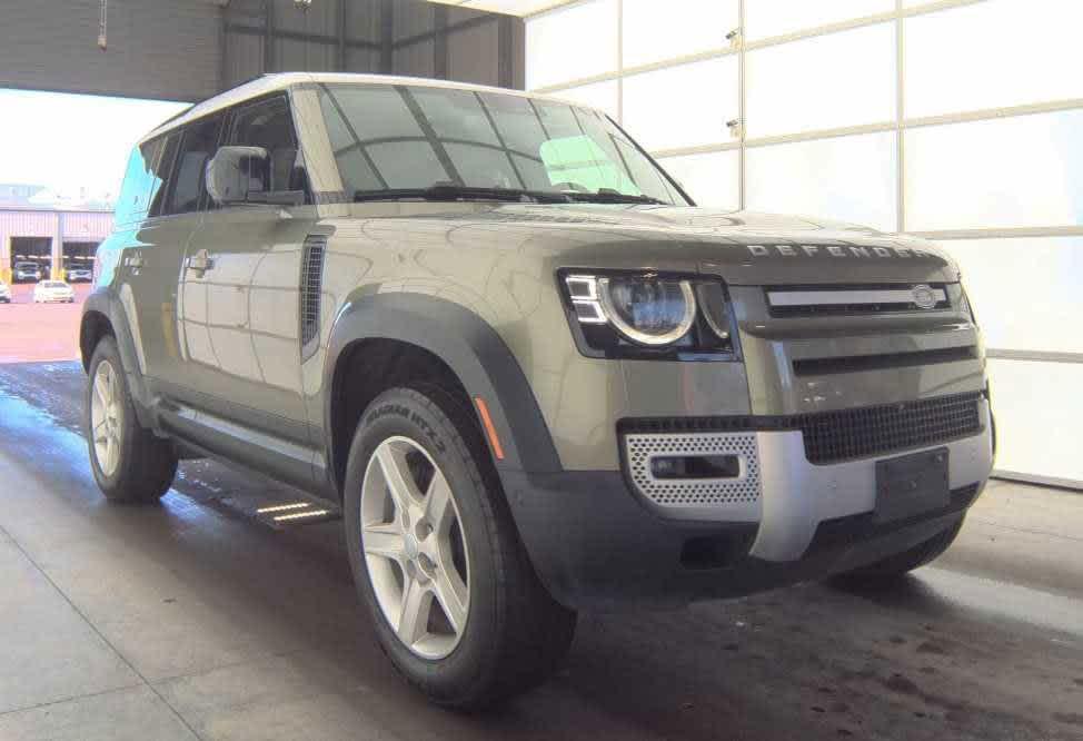 Land Rover Defender 2023