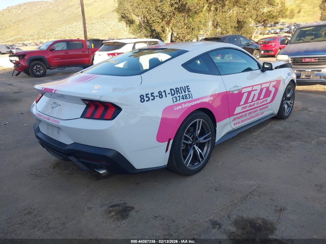 Ford Mustang 2025