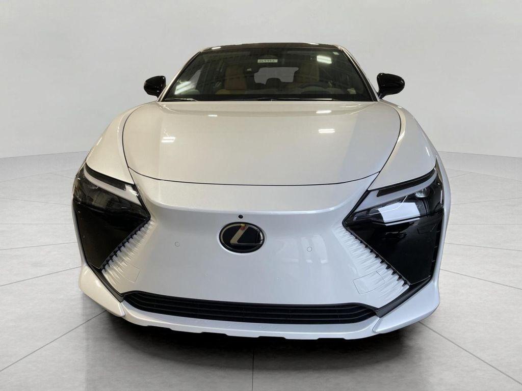 Lexus RZ 2026