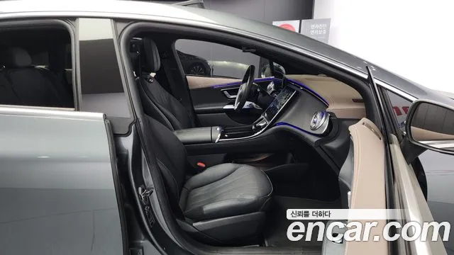 Mercedes-Benz EQE 2022
