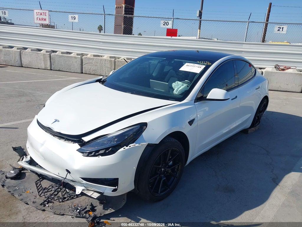 Tesla Model 3 2021
