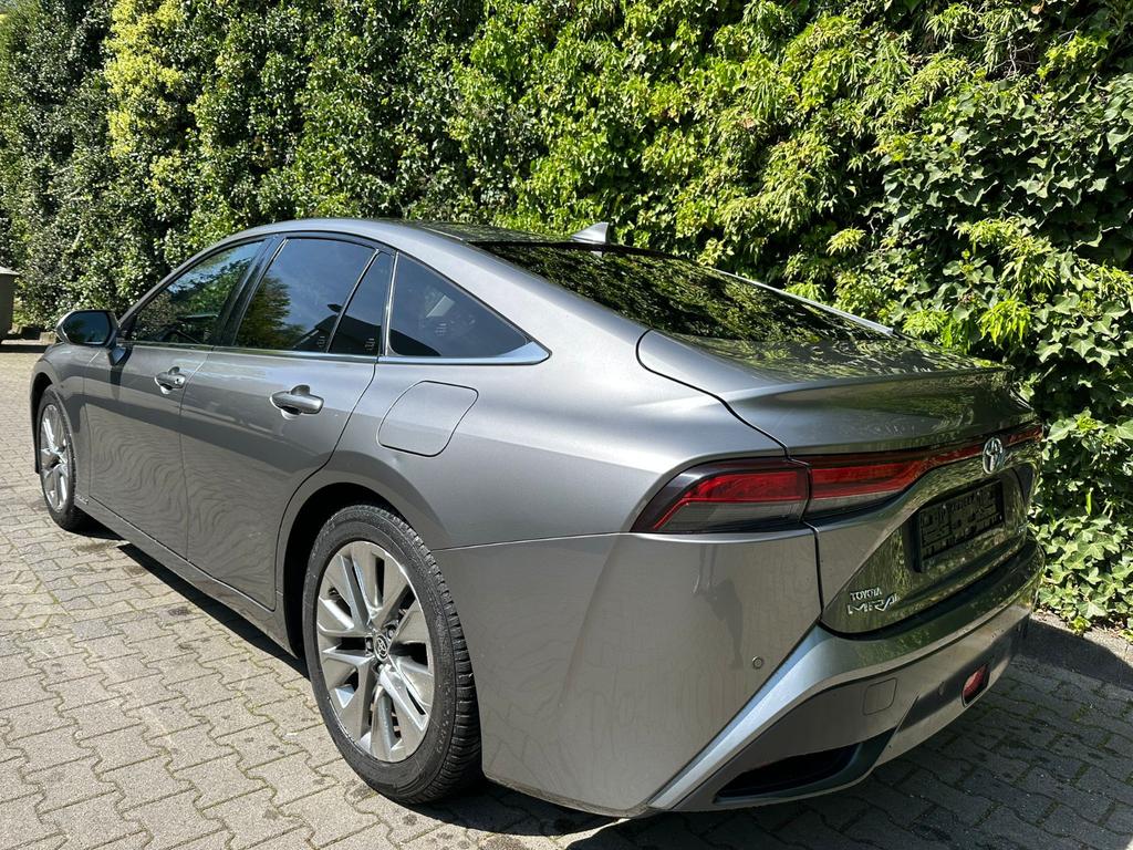 Toyota Mirai 2022