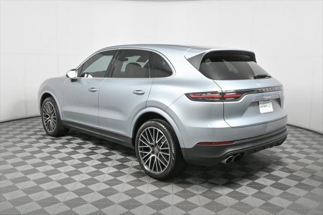 Porsche Cayenne 2021