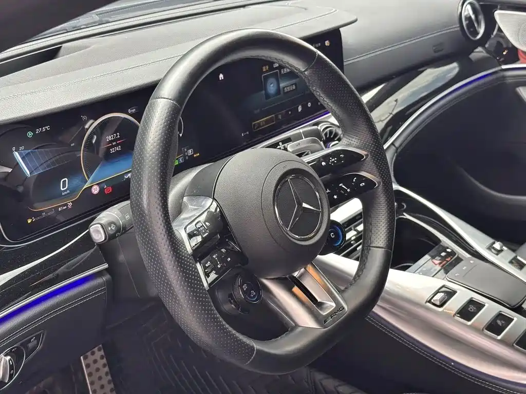 Mercedes-Benz AMG GT 2024