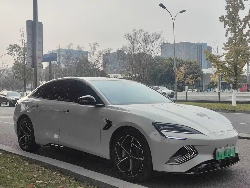 BYD Seal 2022