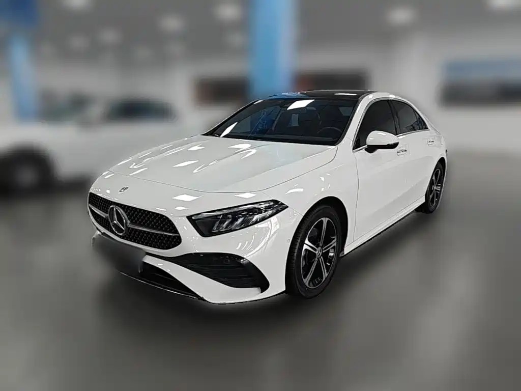 Mercedes-Benz A-Класс 2023