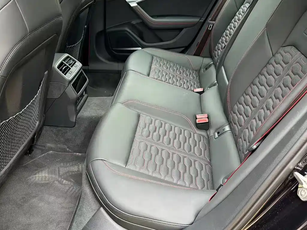Audi RS 6 2023