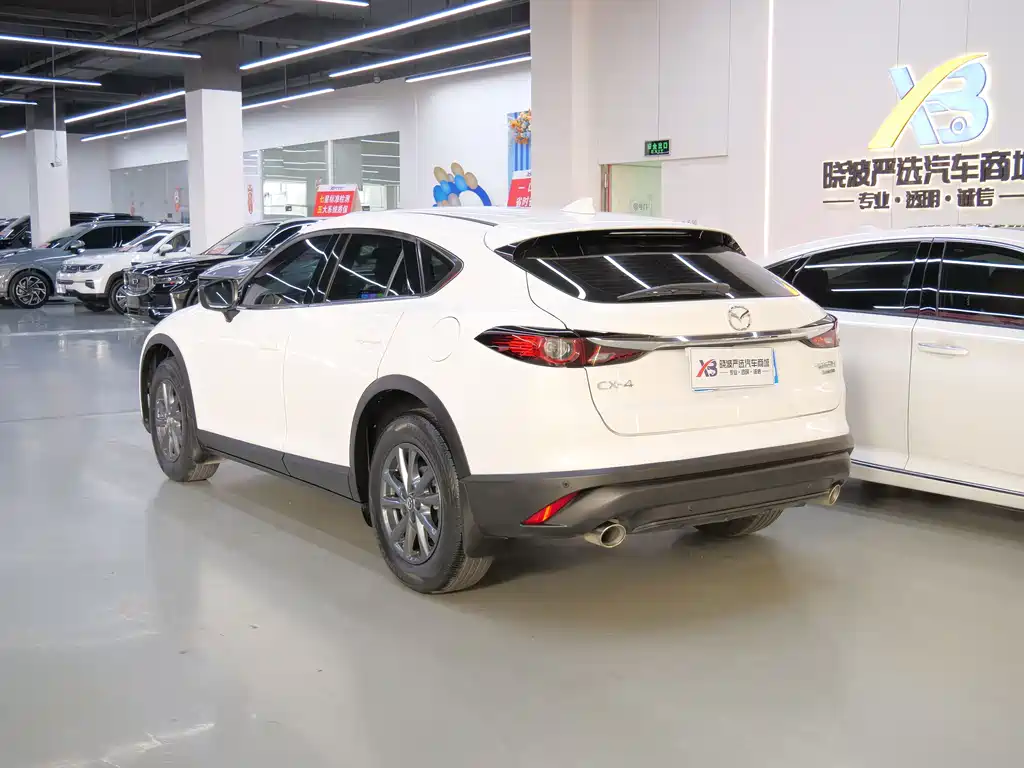 Mazda CX-4 2022