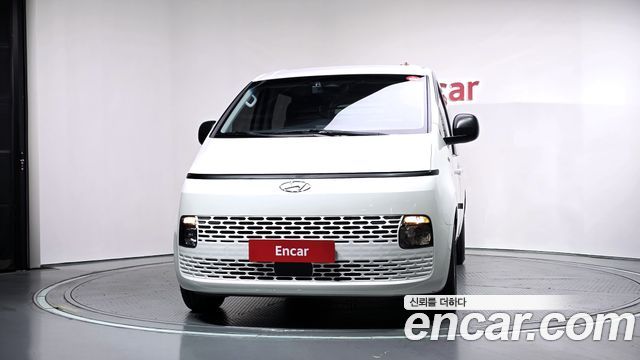 Hyundai Staria 2022