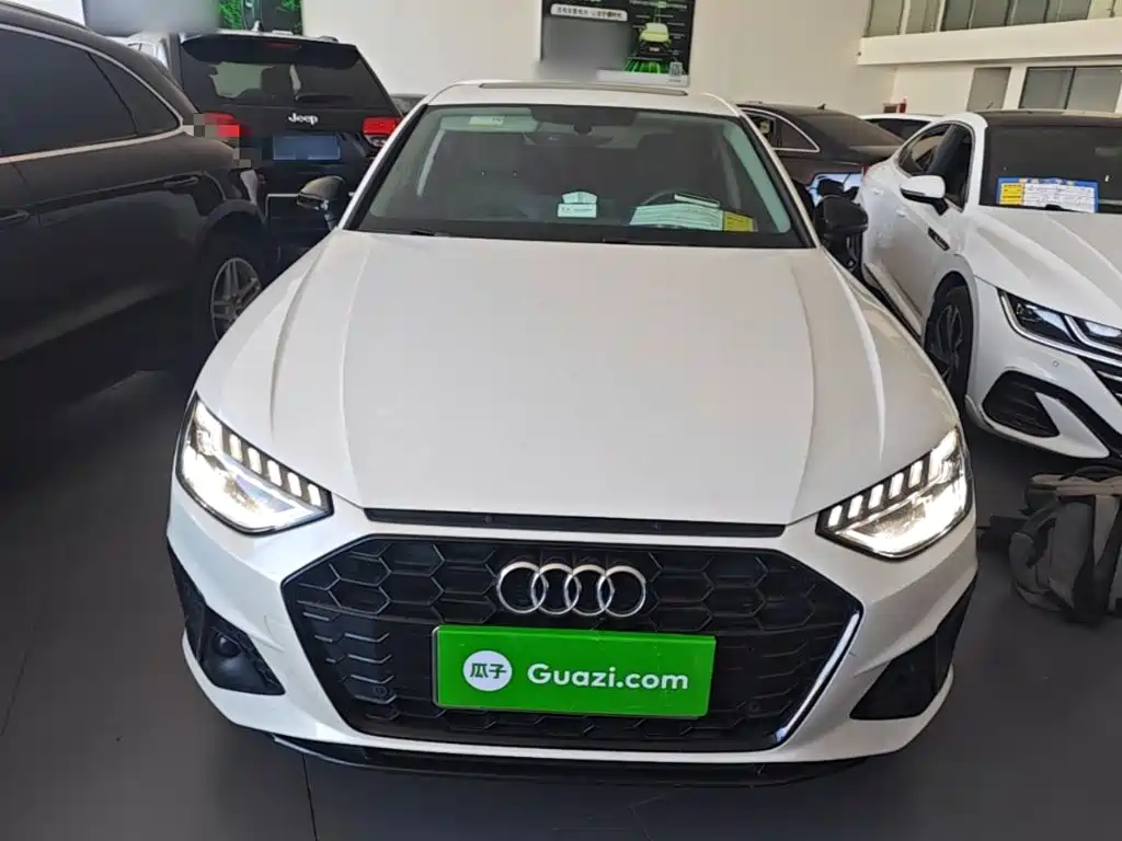 Audi A4 2022