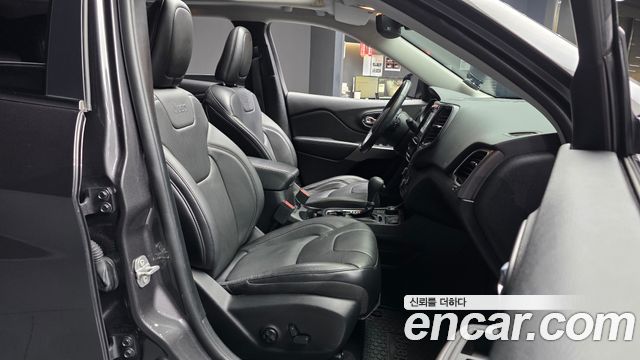Jeep Cherokee 2021