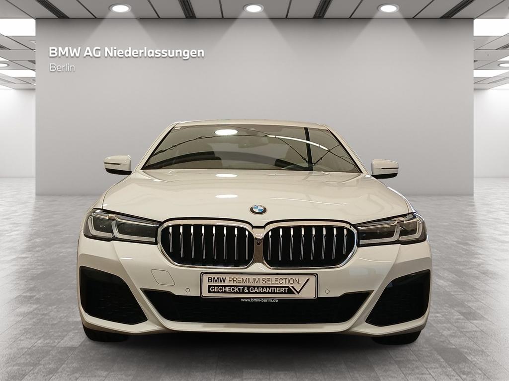 BMW 530 2023