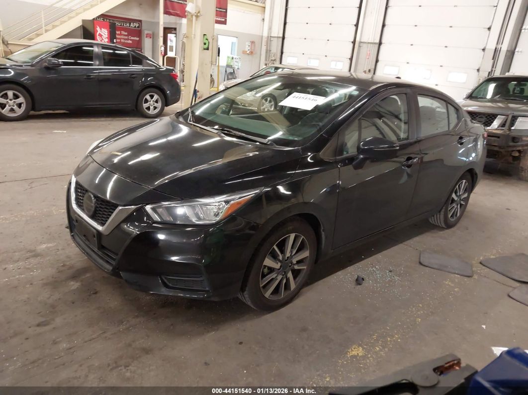 Nissan Versa 2021
