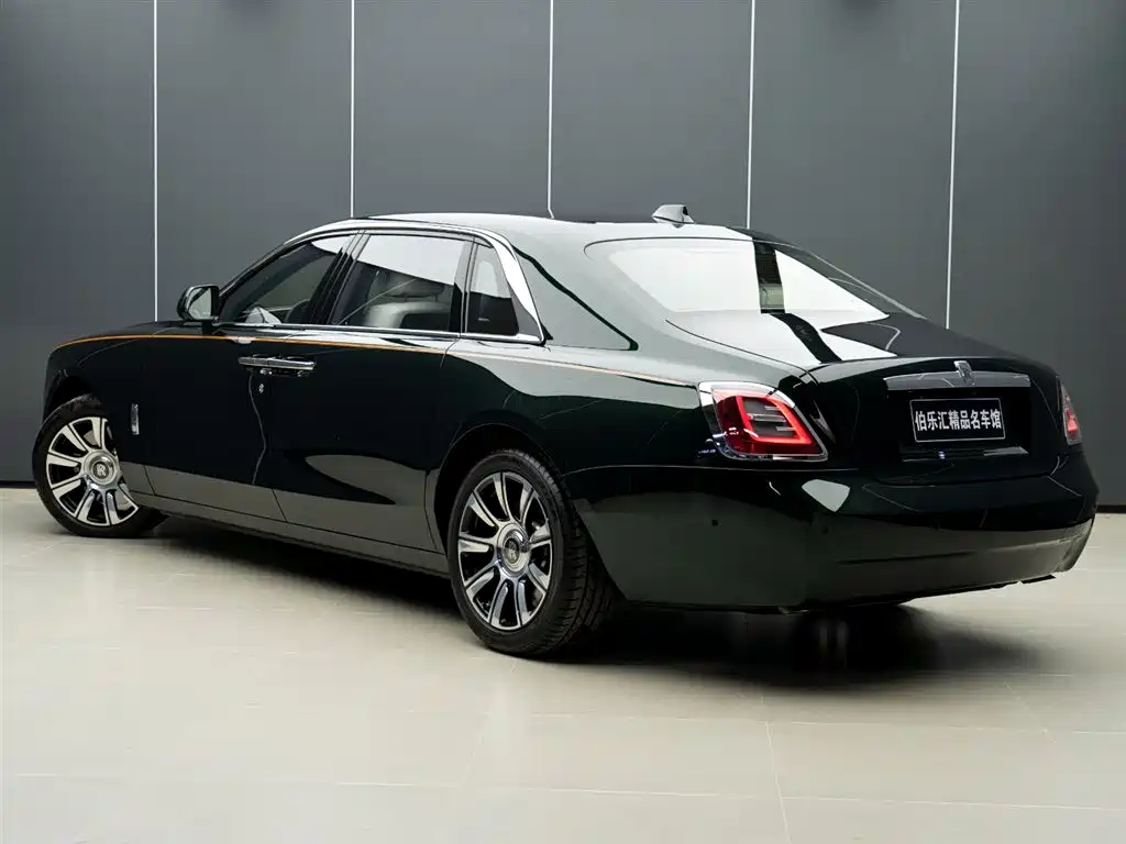 Rolls-Royce Ghost 2023
