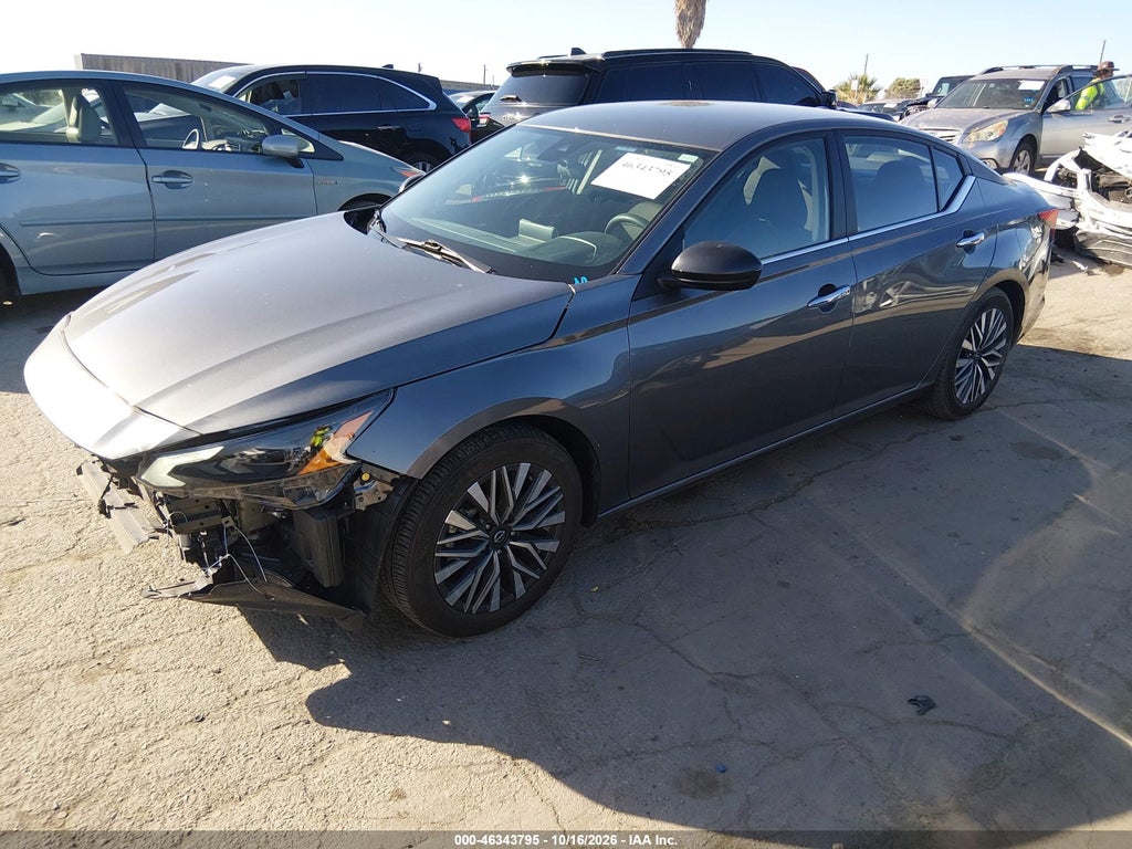 Nissan Altima 2024