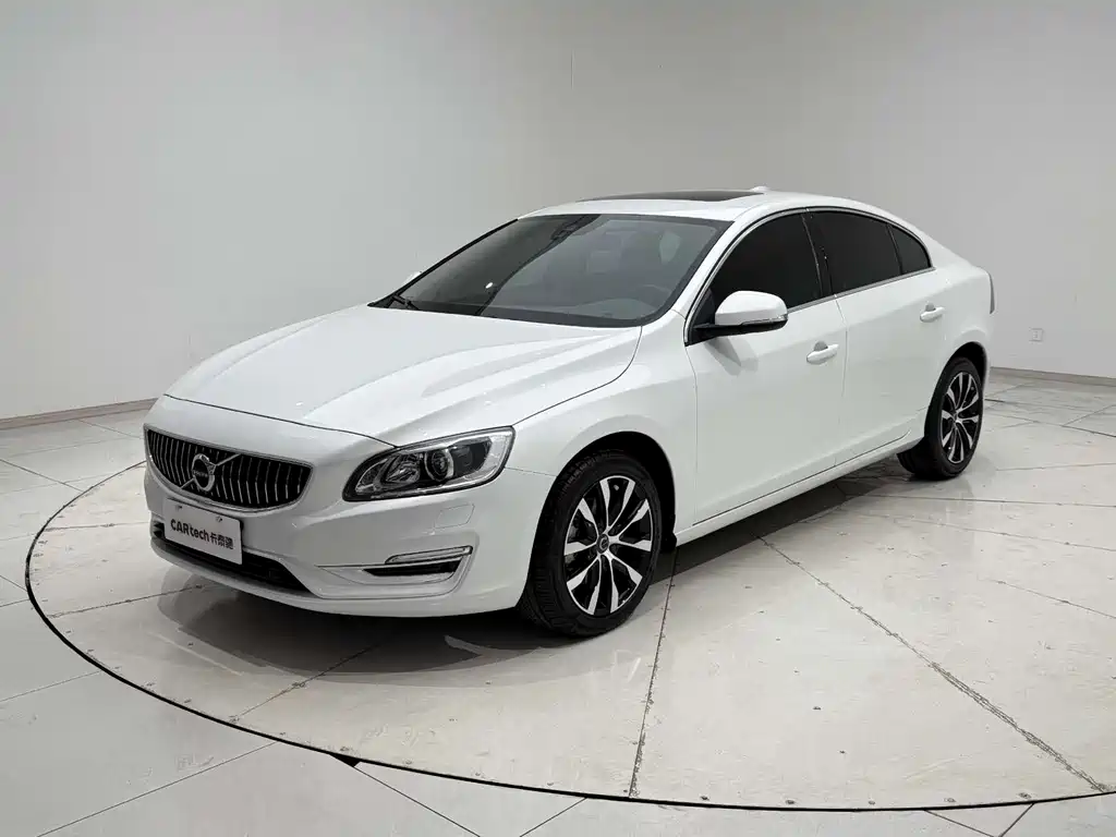Volvo S60 2020