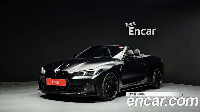 BMW M4 2025