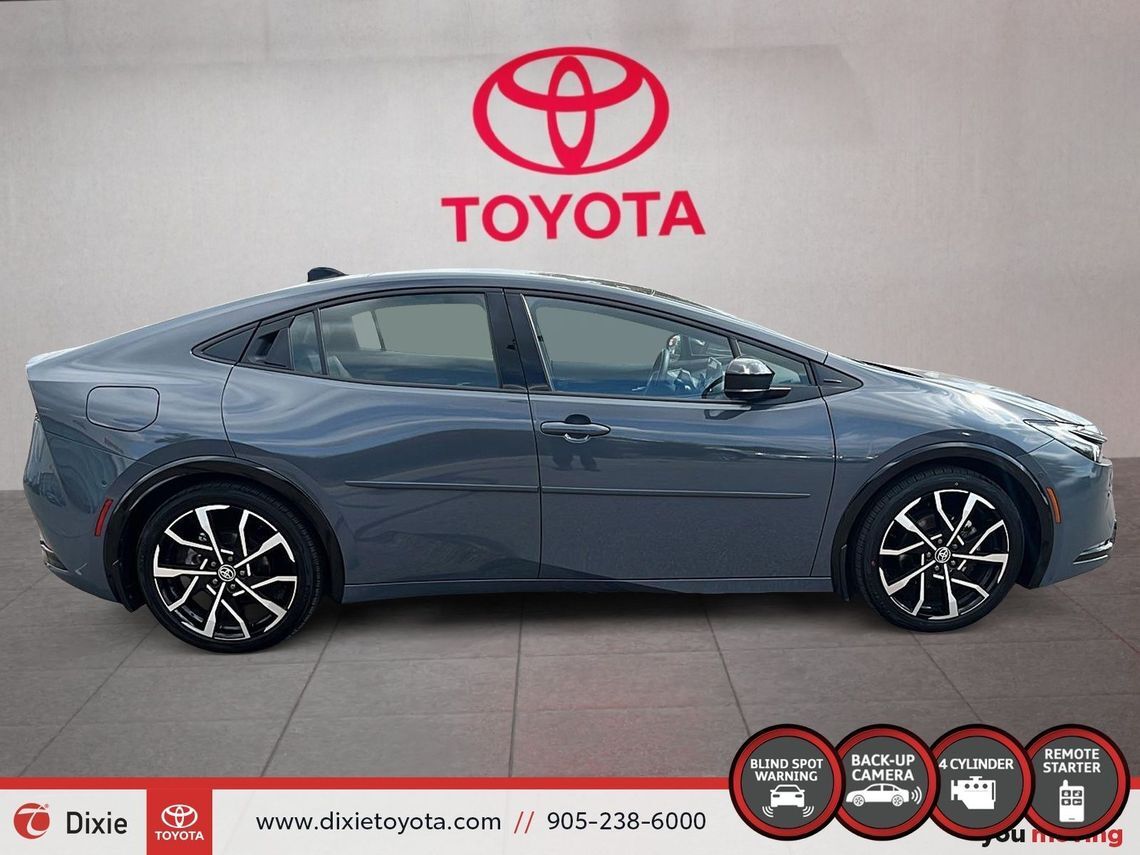 Toyota Prius 2024