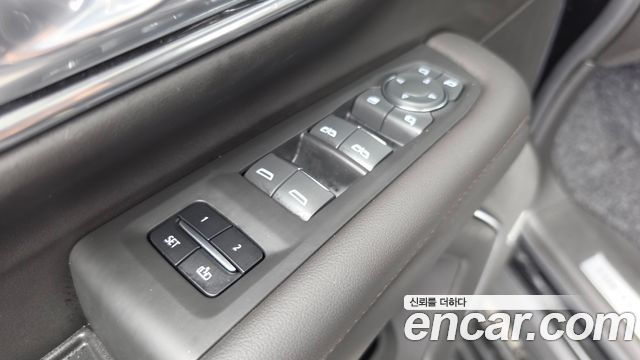 Chevrolet Tahoe 2023