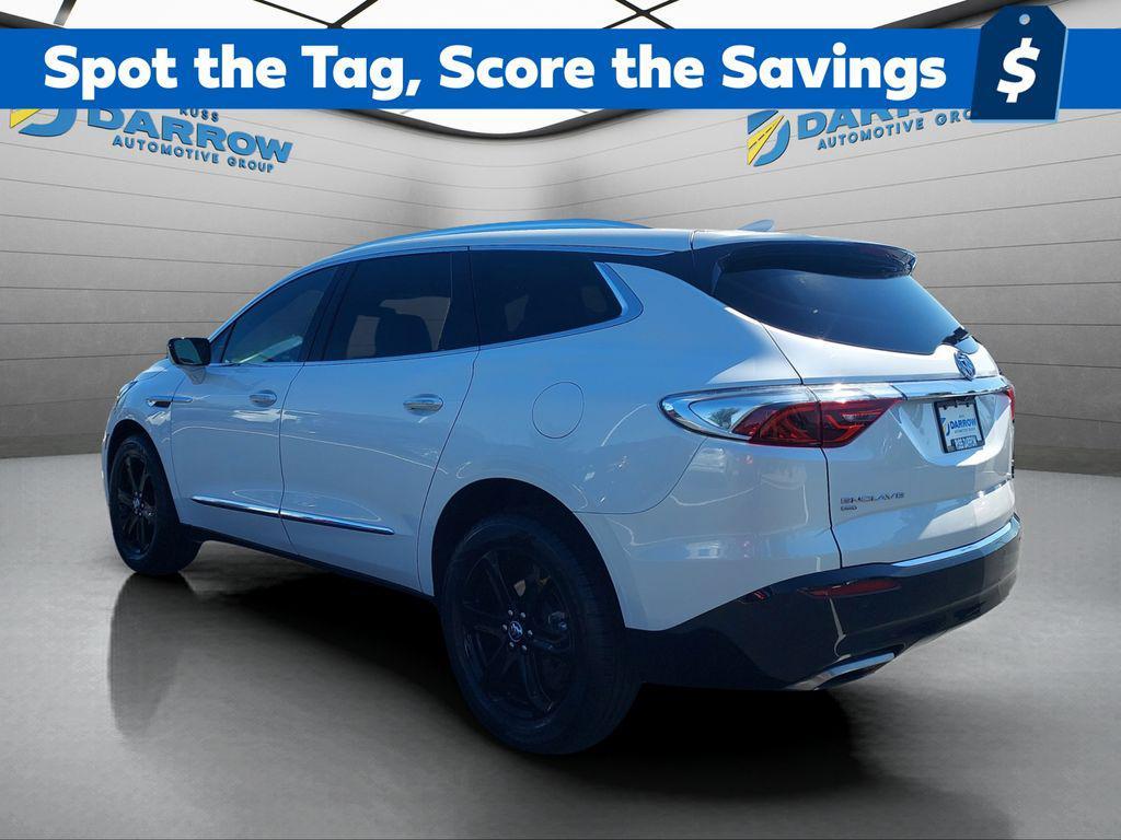 Buick Enclave 2023