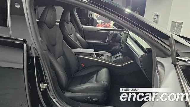 Tesla Model S 2023