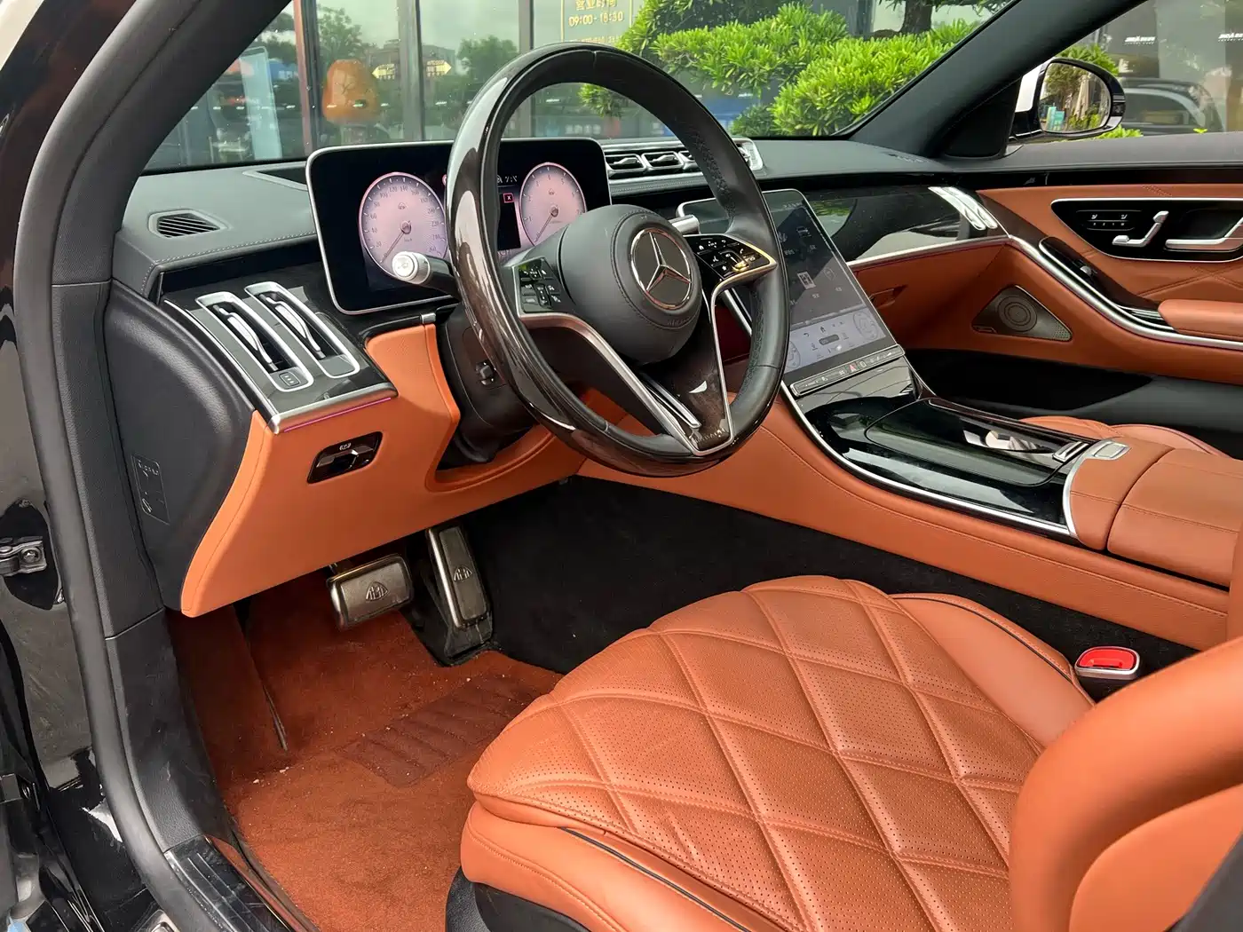 Mercedes-Benz S-Класс 2025