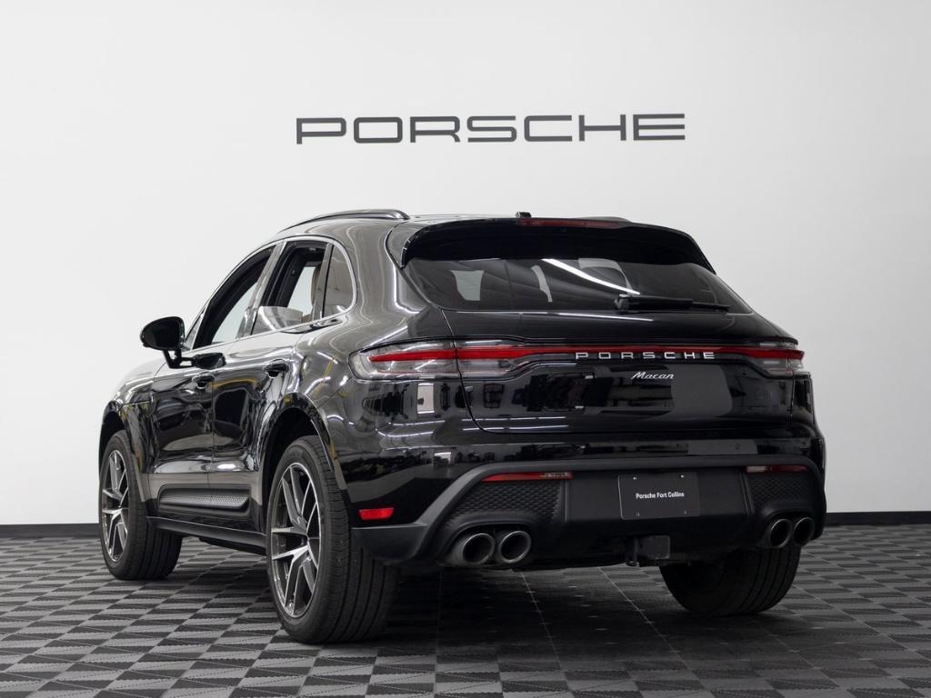 Porsche Macan 2025