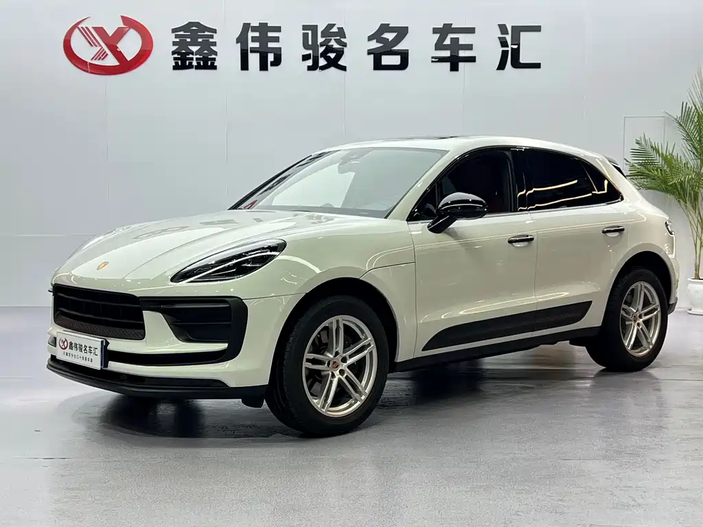 Porsche Macan 2024