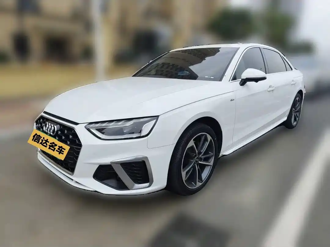 Audi A4 2022