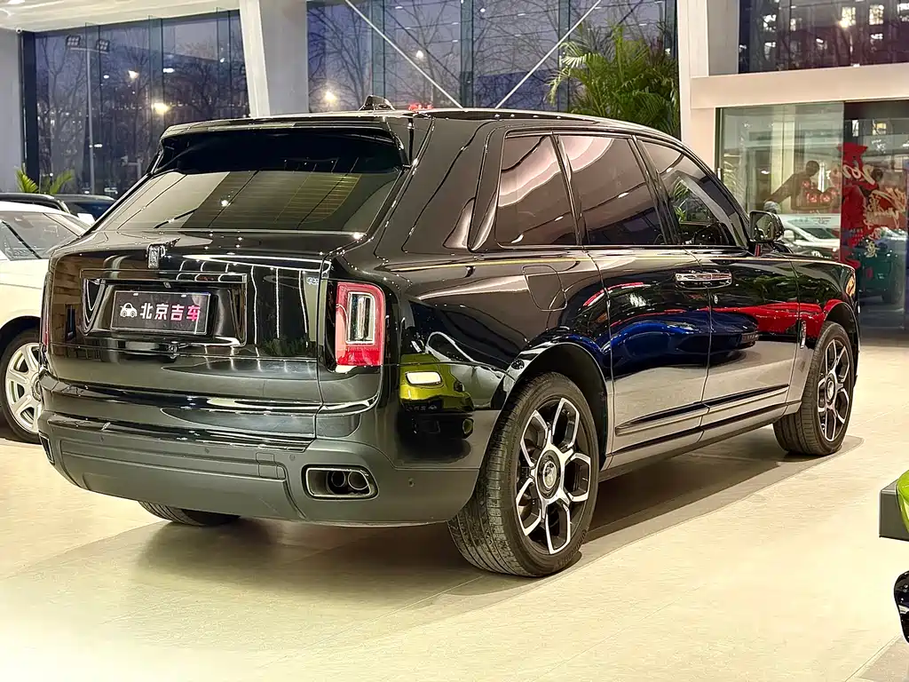 Rolls-Royce Cullinan 2022