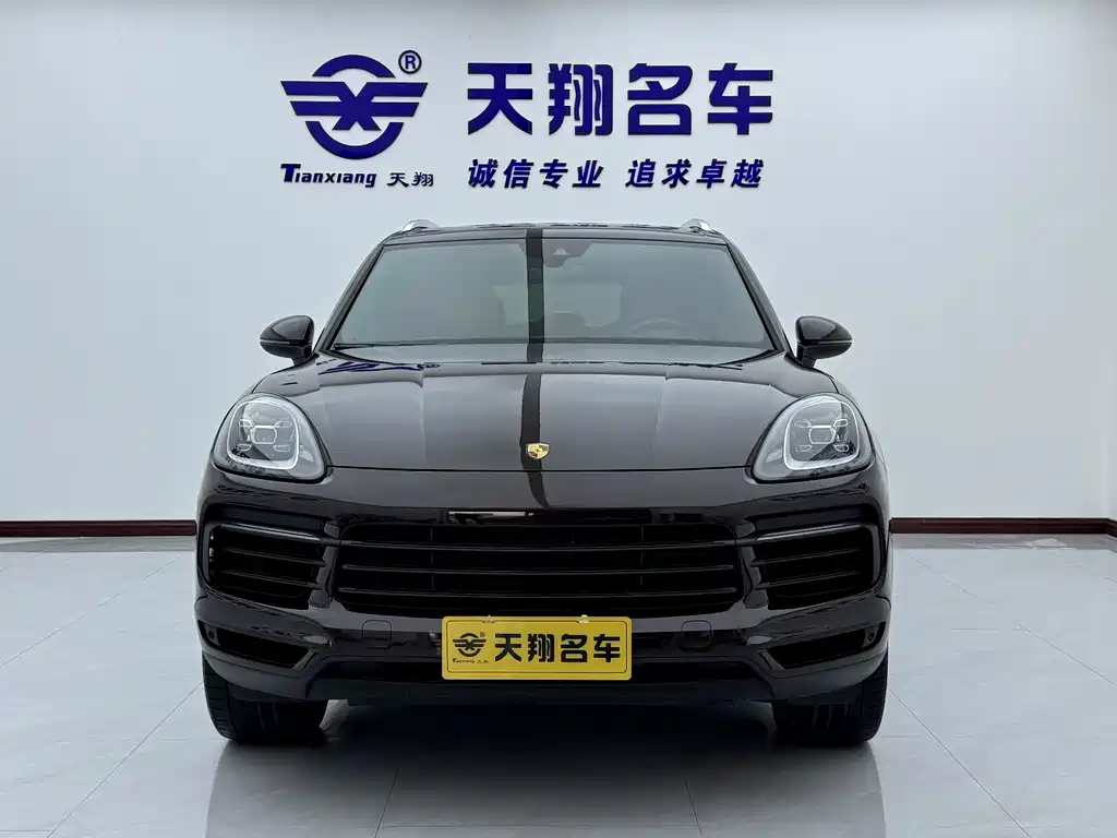 Porsche Cayenne 2021